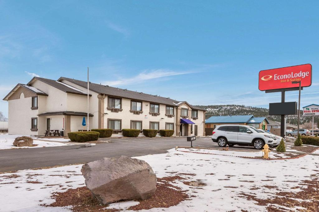 Econo Lodge Inn & Suites Williams - Grand Canyon Area Main image 2